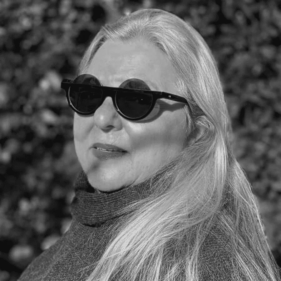 Aurelia, the founder
